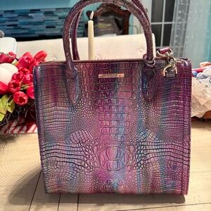 Like new Brahmin lavender/blue purse